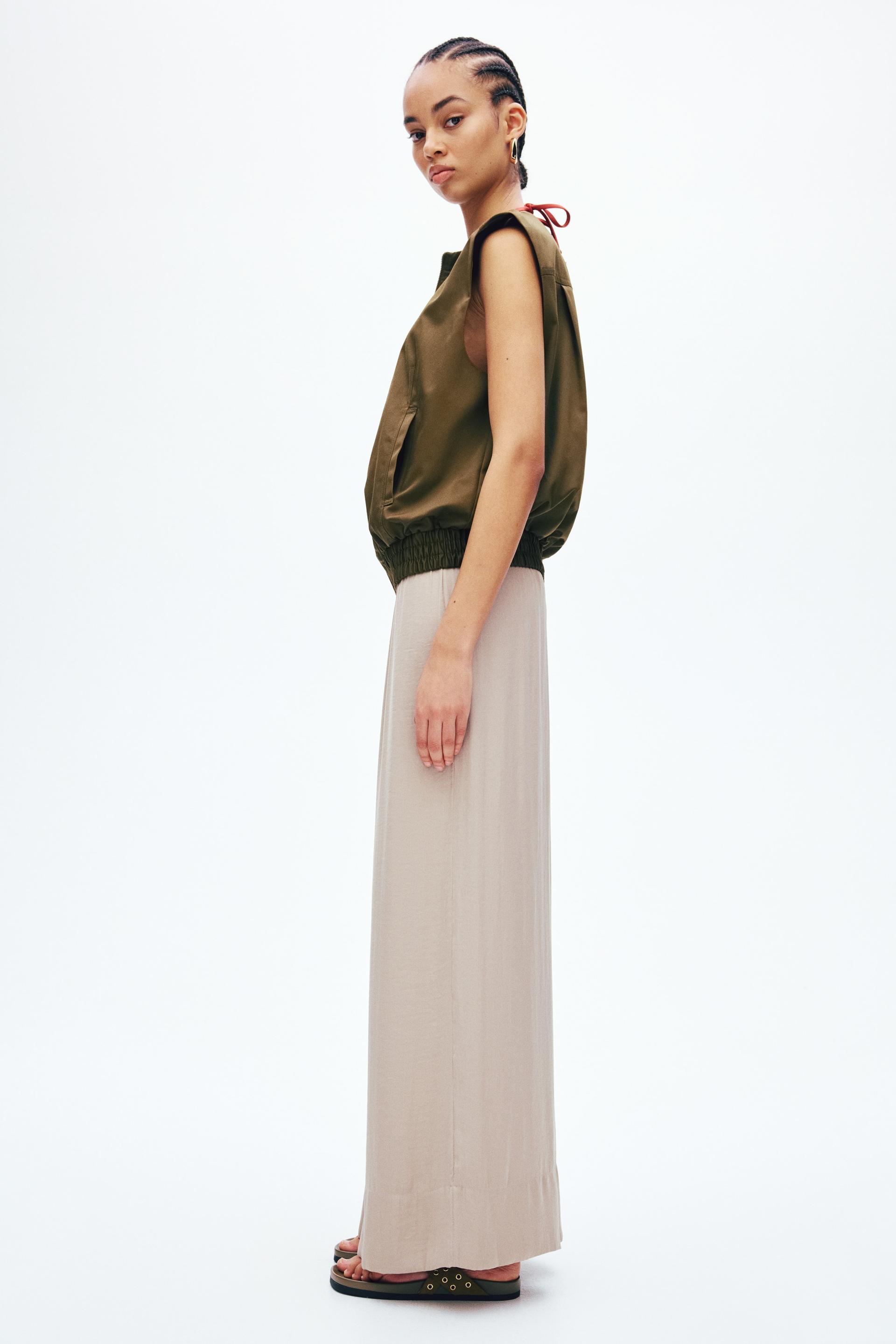 wide-leg drawstring pants