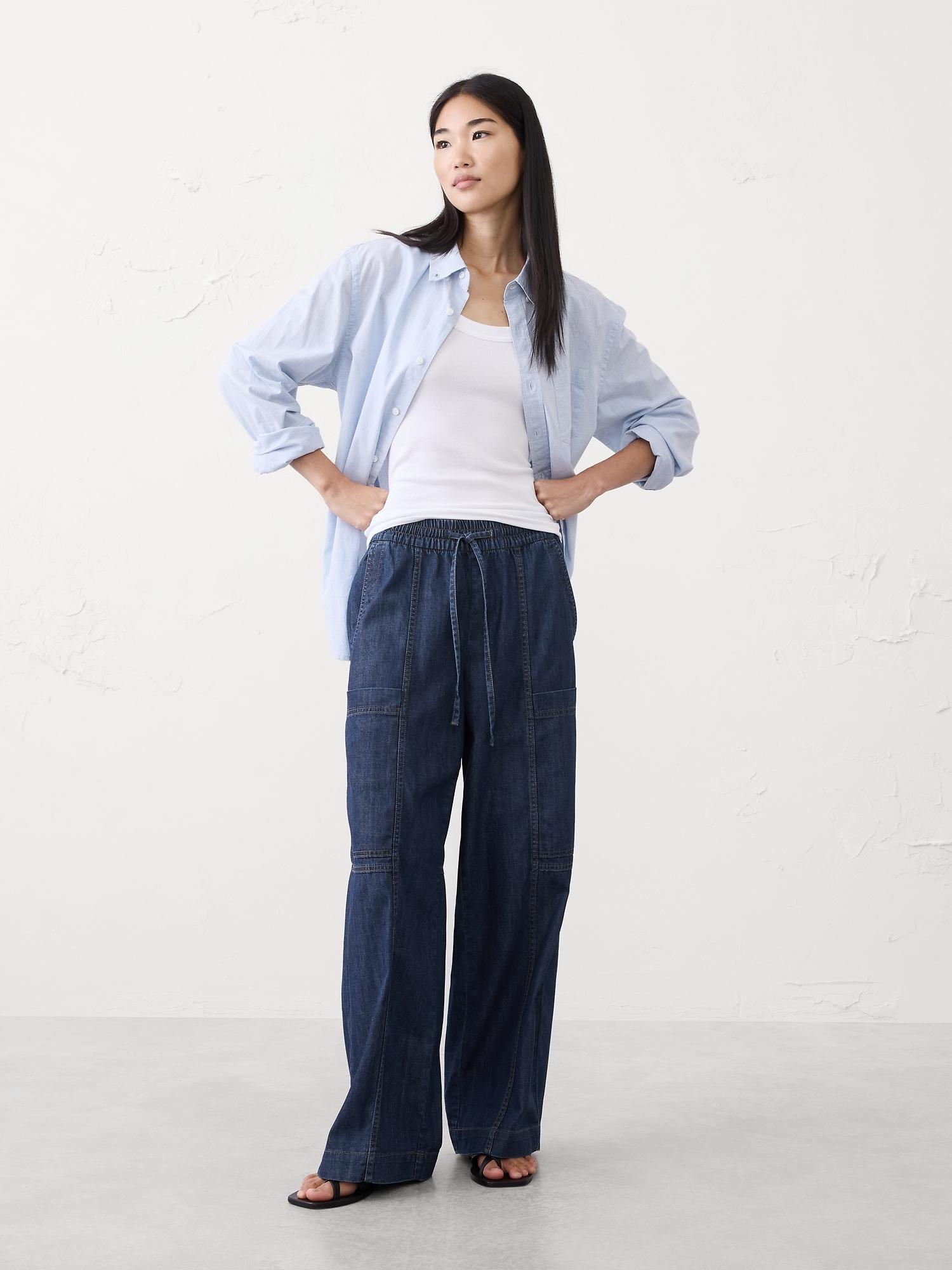 wide-leg mid-rise cargo pull-on jean