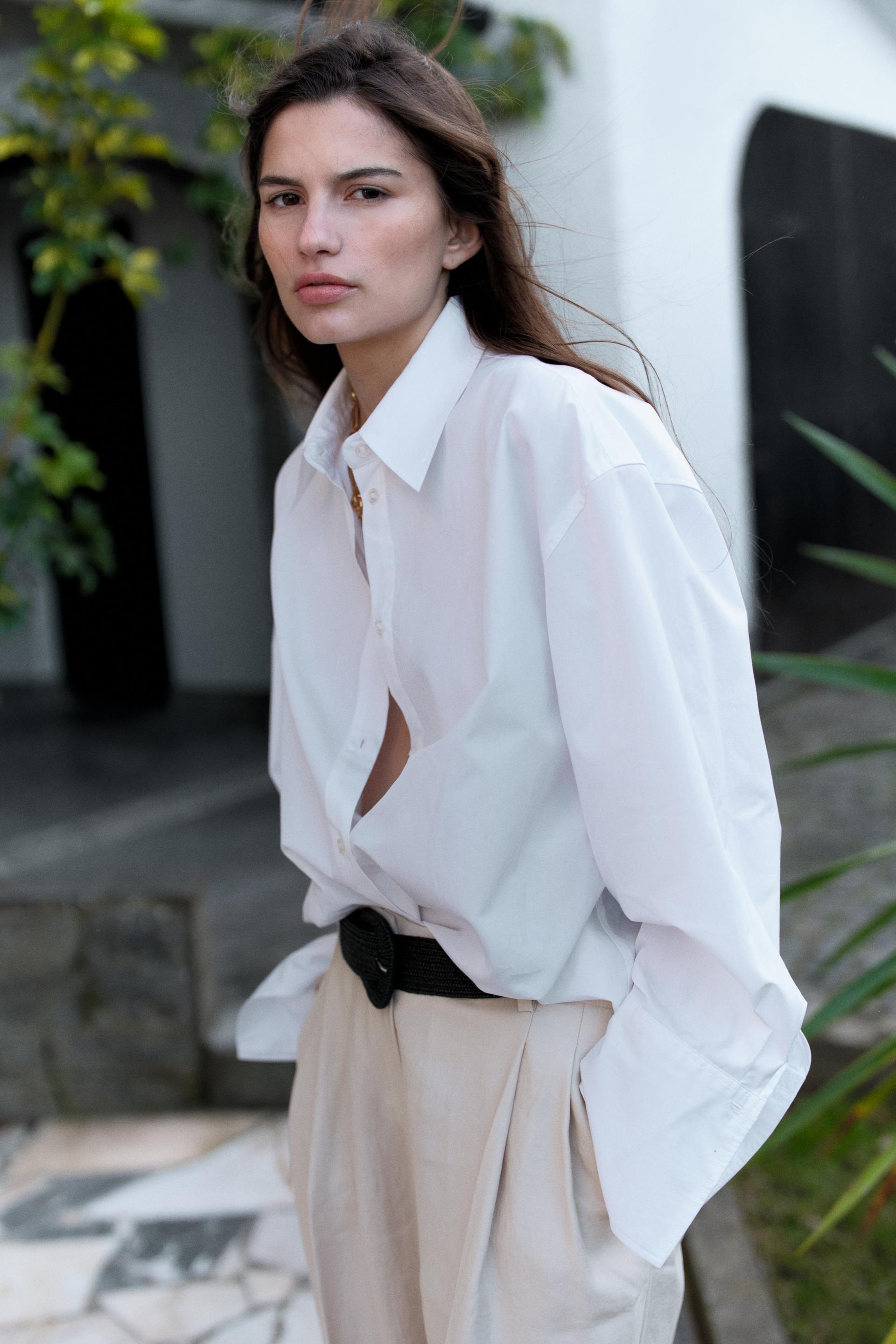 wide-leg pants with belt