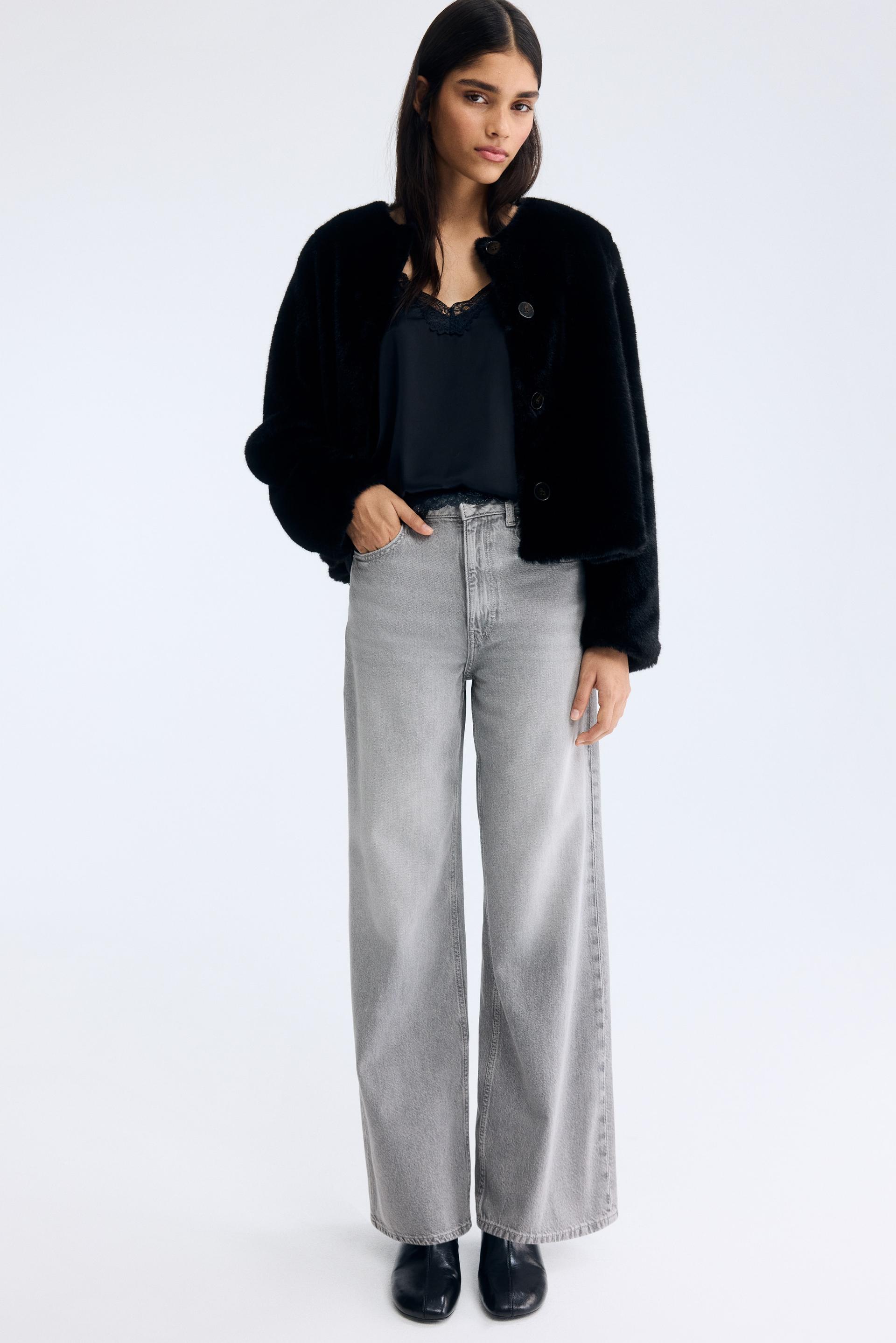 wide-leg ultra high jeans