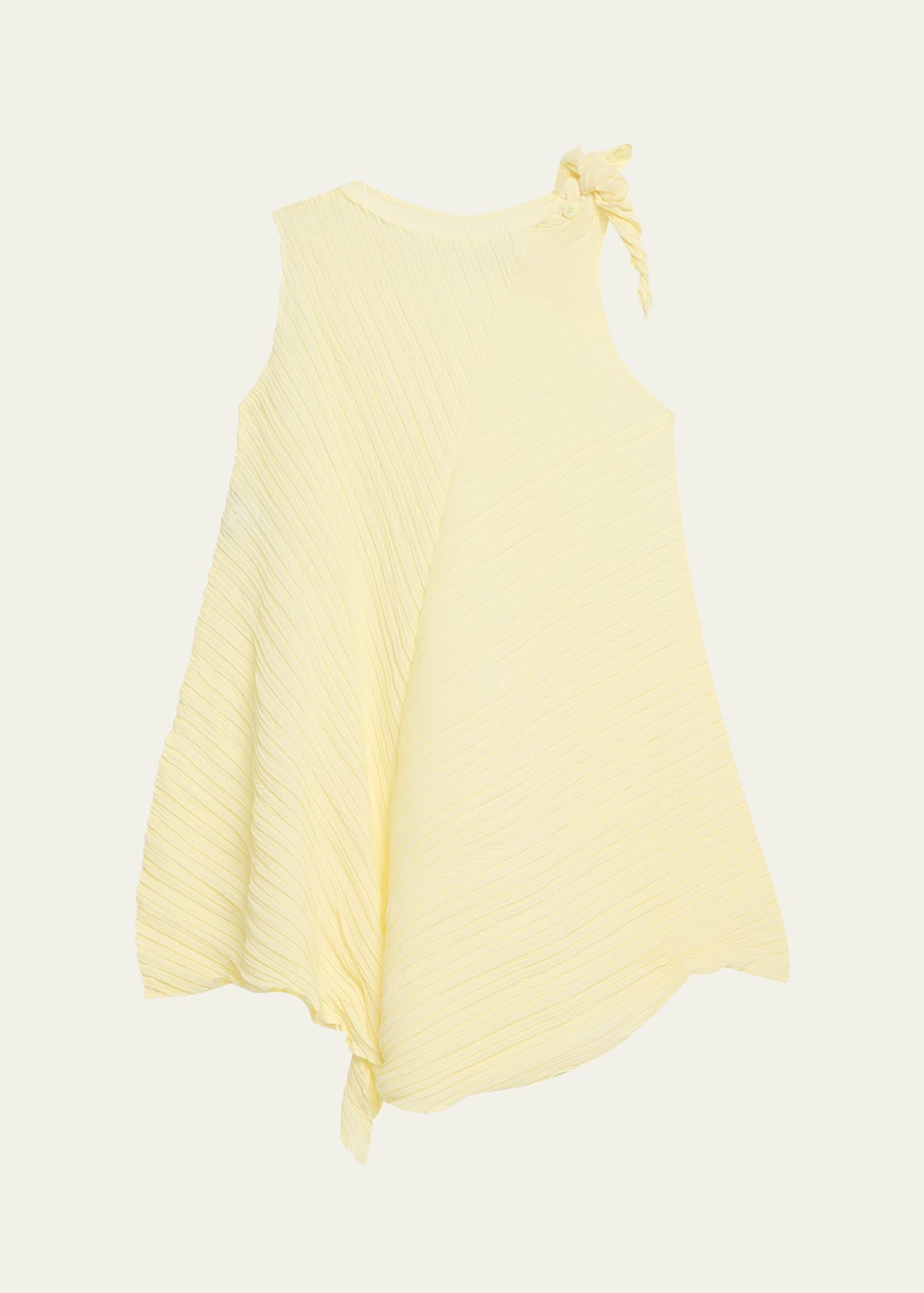 wrinkled and twisted short dress