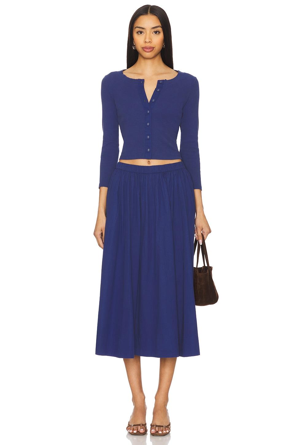 x free-est perfect tones set in navy peony