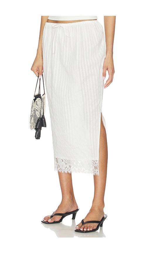 yuhan wang lace hem drawstring skirt in white.