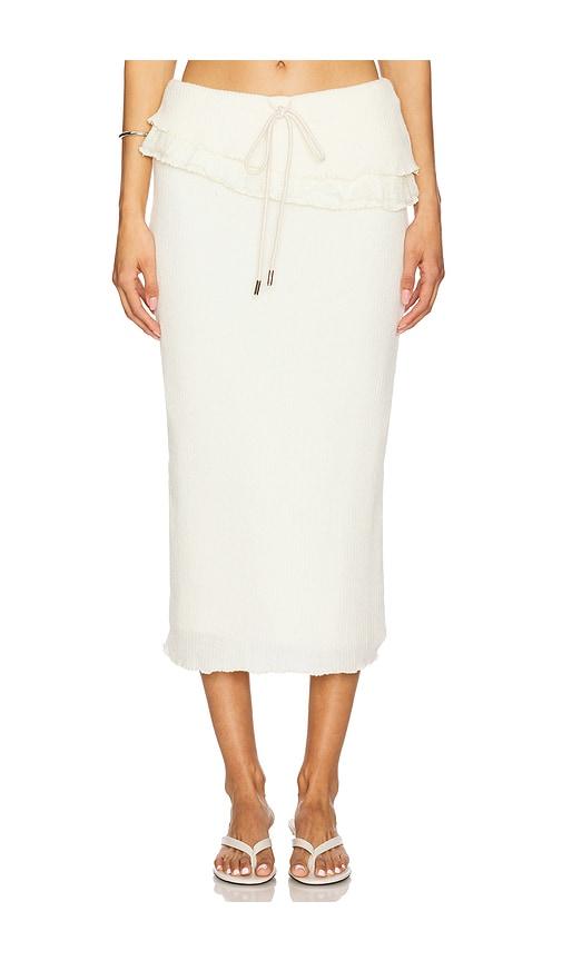 zemeta milky knit long skirt in white.
